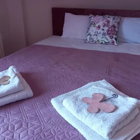 Selene's House Feriehus