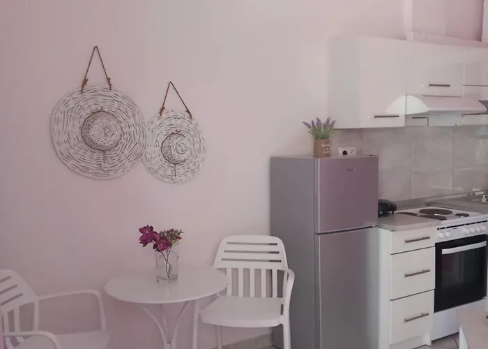 بيت للعطل Selene's House *